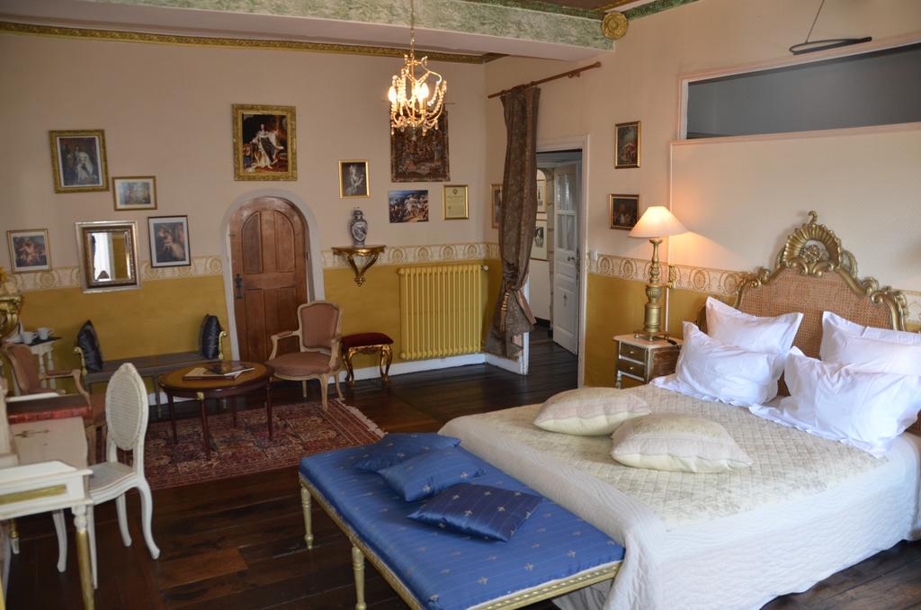 La Tour Du Lion Bed & Breakfast Rochefort-en-Terre Luaran gambar